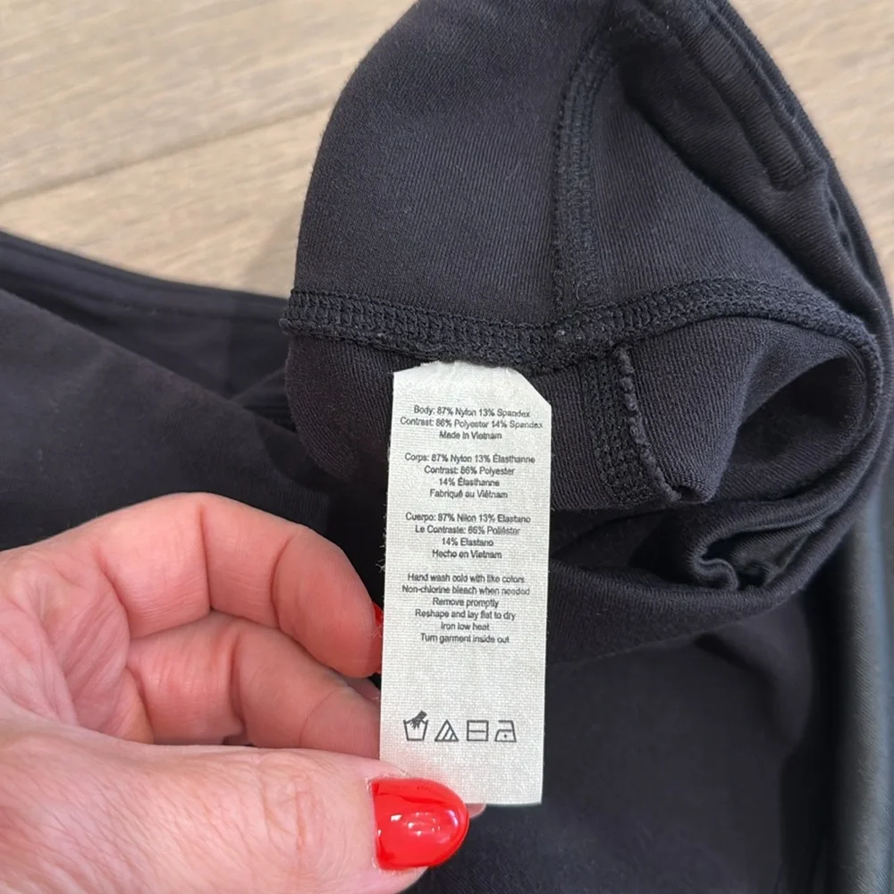 ALO YOGA Black Glossy Sheila‎ Tonal Mesh Panel High-Waist Active Leggings Size S